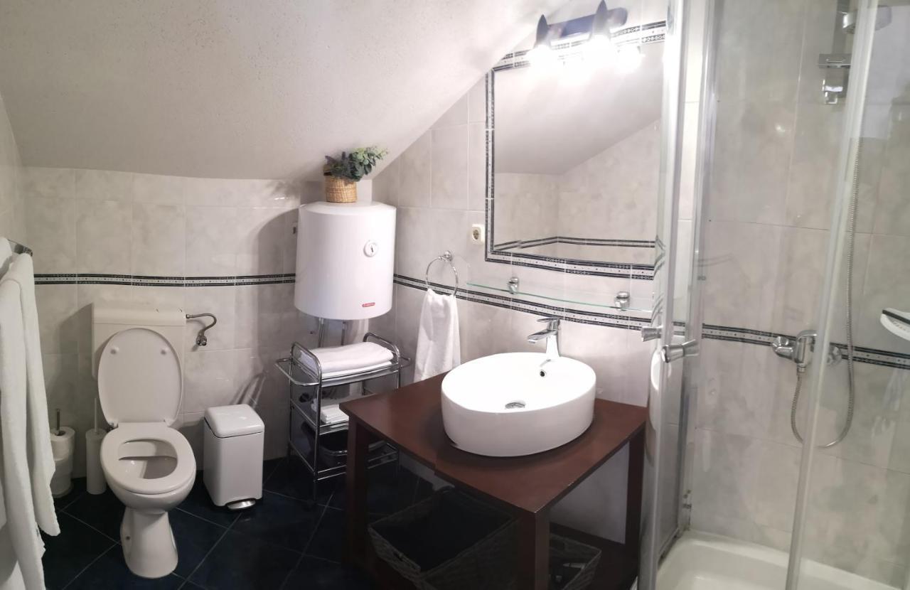 Vila Jadran Omiš Kültér fotó