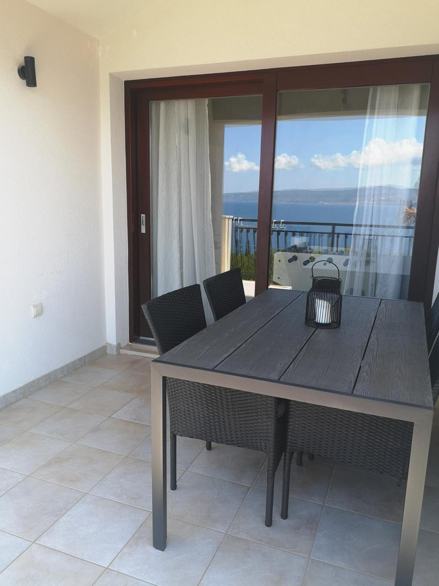 Vila Jadran Omiš Kültér fotó